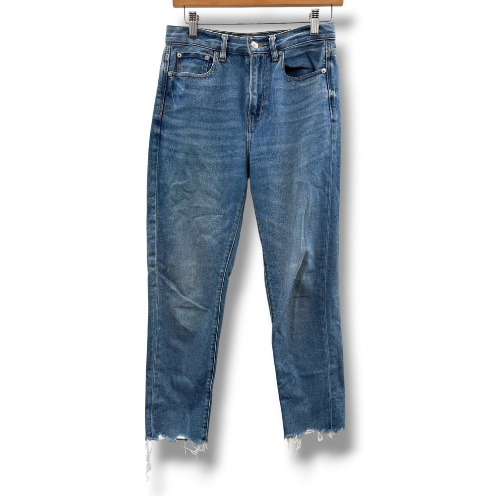 American Eagle Mom Jeans Womens 2 Short Blue High Rise Raw Hem Tapered Denim